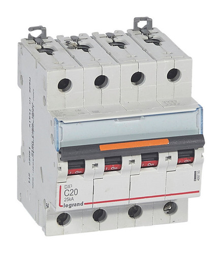 Автоматический выключатель Legrand DX³ 4P 20А (C) 25кА