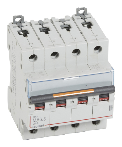 Автоматический выключатель Legrand DX³ 4P 6.3А (MA) 25кА